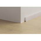 Водостойкий плинтус Quick-Step под покраску низкий QSHSK38PAINT